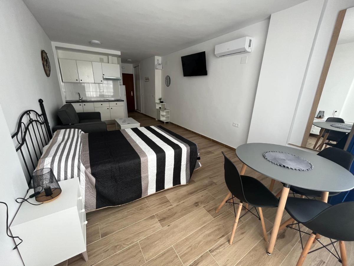 Ver621 - Estudio Con Vistas Al Mar, Wifi, Piscina, Centro A 100 Metros, Playa A 600 Metros Torremolinos Exteriör bild